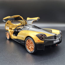 Load image into Gallery viewer, Explorafind 2018 Pagani Huayra Gold 1:24 Die Cast Car
