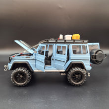 Load image into Gallery viewer, Explorafind 2019 Mercedes-Benz G550 4x4 Squared Sky Blue 1:24 Die Cast Car
