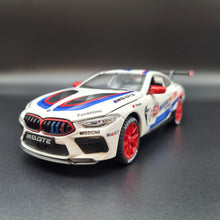 Load image into Gallery viewer, Explorafind 2020 BMW M8 GTE White 1:24 Die Cast Car
