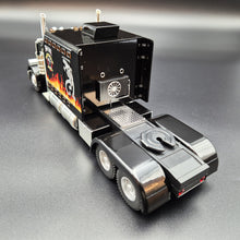 Load image into Gallery viewer, Explorafind Kenworth W900 AeroCab Style Truck Black 1:24 Die Cast Truck
