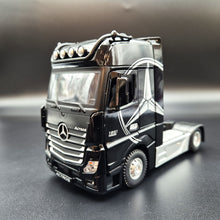 Load image into Gallery viewer, Explorafind 2023 Mercedes-Benz Actros 1851 Truck Black 1:24 Die Cast Truck
