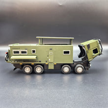 Load image into Gallery viewer, Explorafind 2021 Mercedes Nomadism Off Road RV Army Green 1:24 Die Cast Truck
