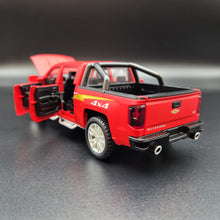 Load image into Gallery viewer, Explorafind 2022 Chevrolet Silverado 1500 Matte Red 1:32 Die Cast Pickup
