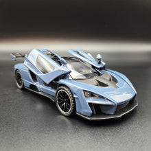 Load image into Gallery viewer, Explorafind 2019 McLaren Senna Blue/Grey 1:32 Die Cast Car
