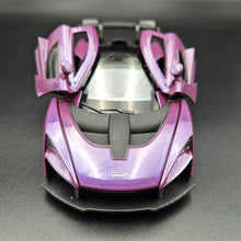 Load image into Gallery viewer, Explorafind 2019 McLaren Senna Purple 1:32 Die Cast Car
