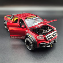 Load image into Gallery viewer, Explorafind 2019 Mercedes-Benz X-Class 6x6 Pickup Red 1:32 Die Cast Pickup
