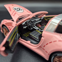 Load image into Gallery viewer, Explorafind 2021 Porsche 911 Targa 4S Pink 1:32 Die Cast Car
