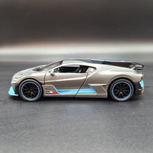 Load image into Gallery viewer, Explorafind 2021 Bugatti Divo Satin Grey 1:32 Die Cast Car
