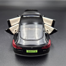 Load image into Gallery viewer, Explorafind 2021 Tesla Model 3 Black 1:32 Die Cast Car
