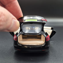 Load image into Gallery viewer, Explorafind 2021 Tesla Model 3 Black 1:32 Die Cast Car
