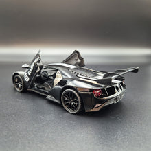 Load image into Gallery viewer, Explorafind 2019 Ford GT Black 1:32 Die Cast Car
