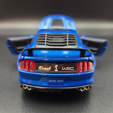 Load image into Gallery viewer, Explorafind 2022 Ford Mustang Shelby GT500 Blue 1:32 Die Cast Car
