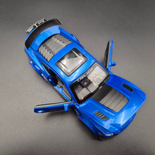 Load image into Gallery viewer, Explorafind 2022 Ford Mustang Shelby GT500 Blue 1:32 Die Cast Car
