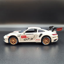 Load image into Gallery viewer, Explorafind 2019 Porsche 911 GT3 RSR White/Grey 1:32 Die Cast Car
