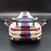 Load image into Gallery viewer, Explorafind 2019 Porsche 911 GT3 RSR White/Blue 1:32 Die Cast Car
