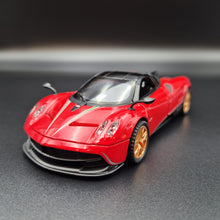 Load image into Gallery viewer, Explorafind 2018 Pagani Huayra Red 1:32 Die Cast Car
