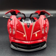 Load image into Gallery viewer, Explorafind 2018 Pagani Huayra Red 1:32 Die Cast Car
