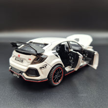 Load image into Gallery viewer, Explorafind 2021 Honda Civic Type White 1:32 Die Cast Car
