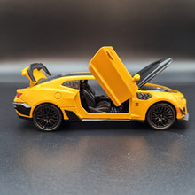 Load image into Gallery viewer, Explorafind 2020 Chevrolet Camaro ZL1 Yellow 1:32 Die Cast Car
