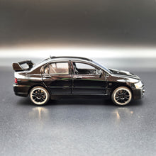 Load image into Gallery viewer, Explorafind 2007 Mitsubishi EVO IX Black 1:32 Die Cast Car
