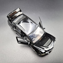 Load image into Gallery viewer, Explorafind 2007 Mitsubishi EVO IX Black 1:32 Die Cast Car
