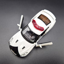 Load image into Gallery viewer, Explorafind 2018 Nissan GT-R Police Car White/Black 1:32 Die Cast Car
