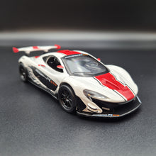 Load image into Gallery viewer, Explorafind 2016 McLaren P1 GTR White 1:32 Die Cast Car
