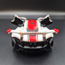 Load image into Gallery viewer, Explorafind 2016 McLaren P1 GTR White 1:32 Die Cast Car
