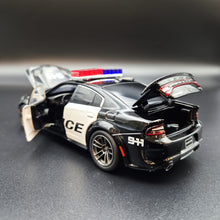 Load image into Gallery viewer, Explorafind 2023 Dodge Charger Hellcat Police Car Black 1:32 Die Cast Car
