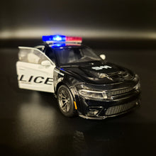 Load image into Gallery viewer, Explorafind 2023 Dodge Charger Hellcat Police Car Black 1:32 Die Cast Car
