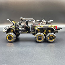 Load image into Gallery viewer, Explorafind 2023 Ford Raptor F-150 6x6 Black 1:24 Die Cast Pickup
