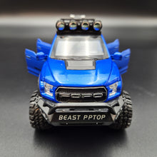 Load image into Gallery viewer, Explorafind 2023 Ford Raptor F-150 6x6 Blue 1:24 Die Cast Pickup
