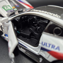 Load image into Gallery viewer, Explorafind 2018 BMW M8 GTE #82 2018-19 FIA WEC Race Car White 1:32 Die Cast Car
