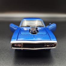 Load image into Gallery viewer, Explorafind 1969 Dodge Charger 500 Blue 1:32 Die Cast Car
