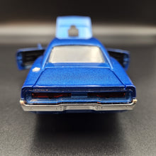 Load image into Gallery viewer, Explorafind 1969 Dodge Charger 500 Blue 1:32 Die Cast Car
