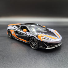 Load image into Gallery viewer, Explorafind 2022 McLaren 600LT Grey 1:32 Die Cast Car
