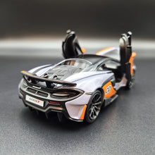 Load image into Gallery viewer, Explorafind 2022 McLaren 600LT Grey 1:32 Die Cast Car
