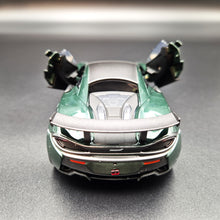 Load image into Gallery viewer, Explorafind 2019 McLaren 570S GT4 Dark Green 1:32 Die Cast Car
