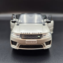 Load image into Gallery viewer, Explorafind 2022 Range Rover Sport Silver 1:32 Die Cast Car
