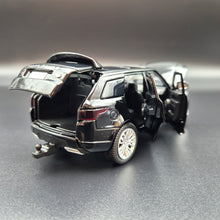 Load image into Gallery viewer, Explorafind 2022 Range Rover Sport Black 1:32 Die Cast Car
