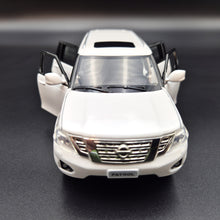 Load image into Gallery viewer, Explorafind 2023 Nissan Patrol Y62 White 1:32 Die Cast Car
