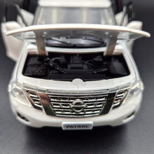 Load image into Gallery viewer, Explorafind 2023 Nissan Patrol Y62 White 1:32 Die Cast Car
