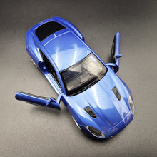 Load image into Gallery viewer, Explorafind 2022 Jaguar F-Type Blue 1:36 Die Cast Car
