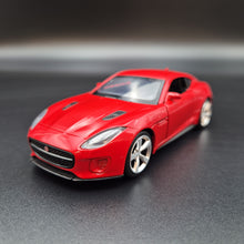 Load image into Gallery viewer, Explorafind 2022 Jaguar F-Type Red 1:36 Die Cast Car
