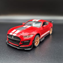 Load image into Gallery viewer, Explorafind 2022 Ford Mustang Shelby GT500 Red 1:32 Die Cast Car
