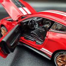 Load image into Gallery viewer, Explorafind 2022 Ford Mustang Shelby GT500 Red 1:32 Die Cast Car
