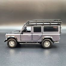 Load image into Gallery viewer, Explorafind 2012 Land Rover Defender Black 1:32 Die Cast Car
