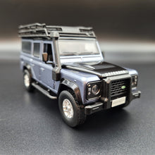 Load image into Gallery viewer, Explorafind 2012 Land Rover Defender Black 1:32 Die Cast Car
