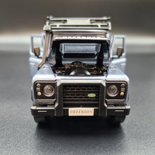 Load image into Gallery viewer, Explorafind 2012 Land Rover Defender Black 1:32 Die Cast Car
