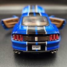 Load image into Gallery viewer, Explorafind 2020 Ford Mustang Shelby GT350 Blue 1:32 Die Cast Car
